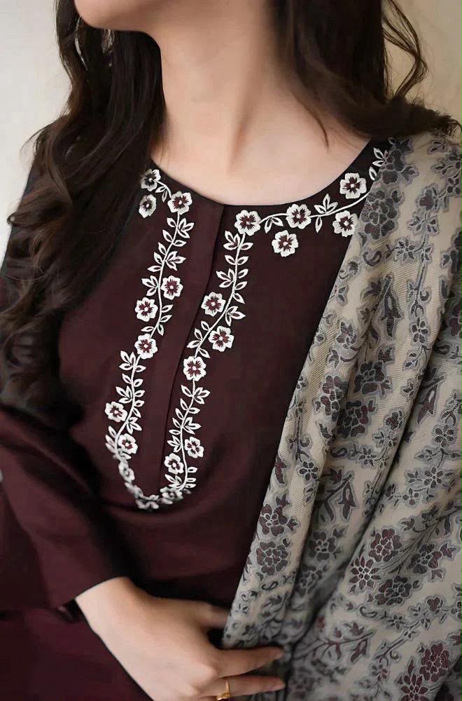 Maroon Asalling Demanding Edition – 3PC Unstitched Embroidered Dhank Suit with Digital Print Shawl