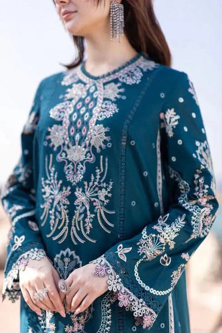 Qalamkar Winter 3 Piece Suit 5206 – Airjet Dhanak Embroidered Shawl Collection